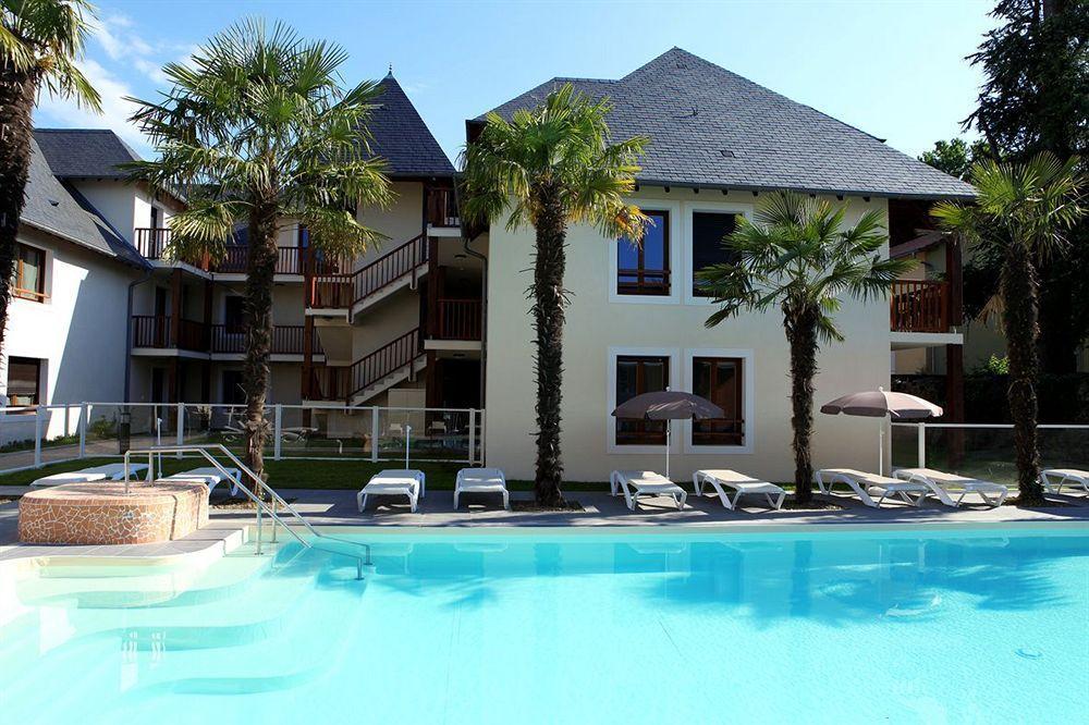 Comfort Aparthotel Lourdes L'Acacia Exterior foto