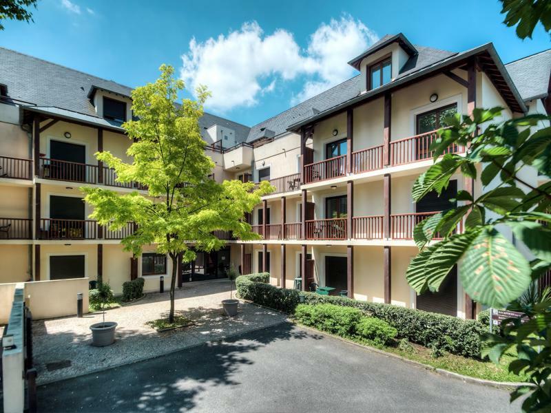 Comfort Aparthotel Lourdes L'Acacia Exterior foto